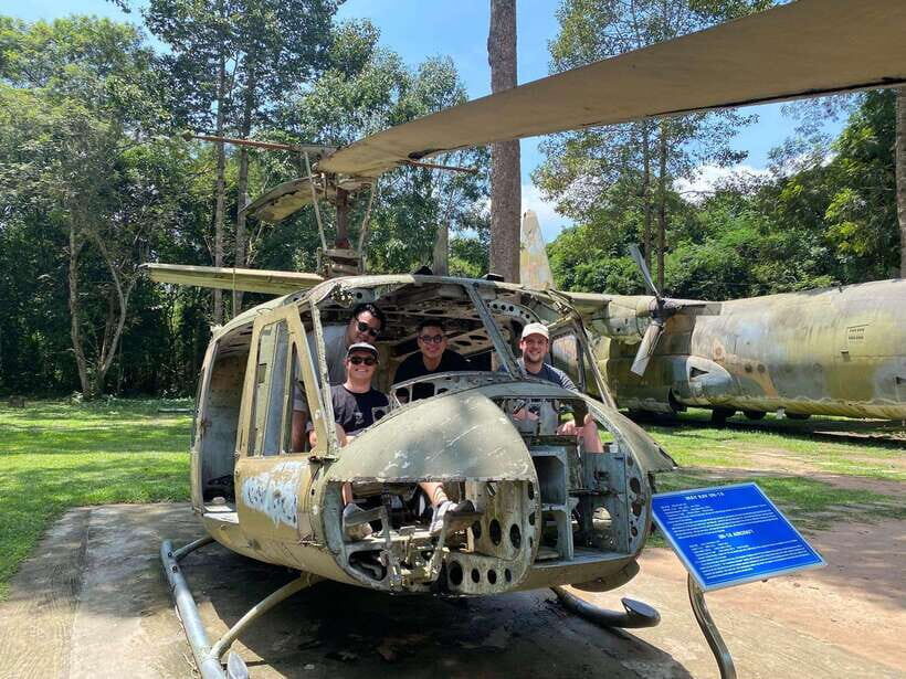 HCMC: Cu Chi Tunnels & Mekong Delta VIP Tour by Limousine - A local lunch break that actually matters