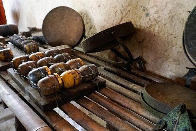 Ho Chi Minh City Saigon and Cu Chi Tunnels Private Tour Full Day - Ben Nạy Restaurant: A Breather That’s Actually Included
