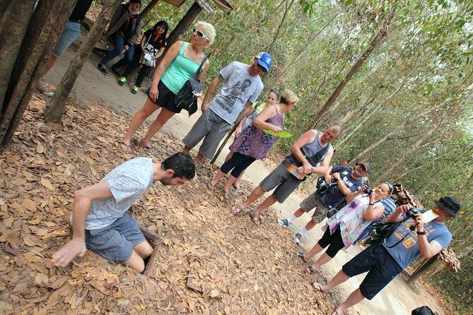 Private Cu Chi Tunnels tour by Luxury Speedboat - Lunch with a set menu plus tapioca