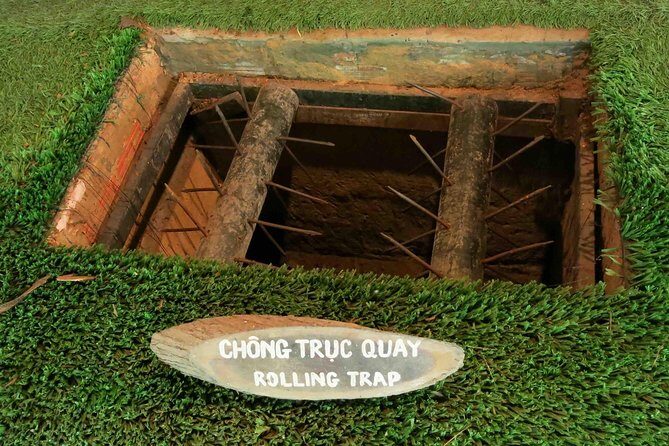 Small-group Saigon City & Cu Chi Tunnels Day Trip - Cu Chi Tunnels: What You’ll Actually Experience Underground